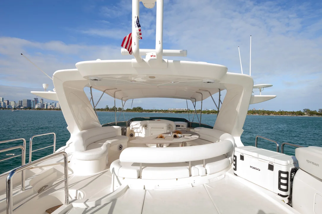 Truco II 80ft yacht flybridge lounge during private Cancun yacht charter
